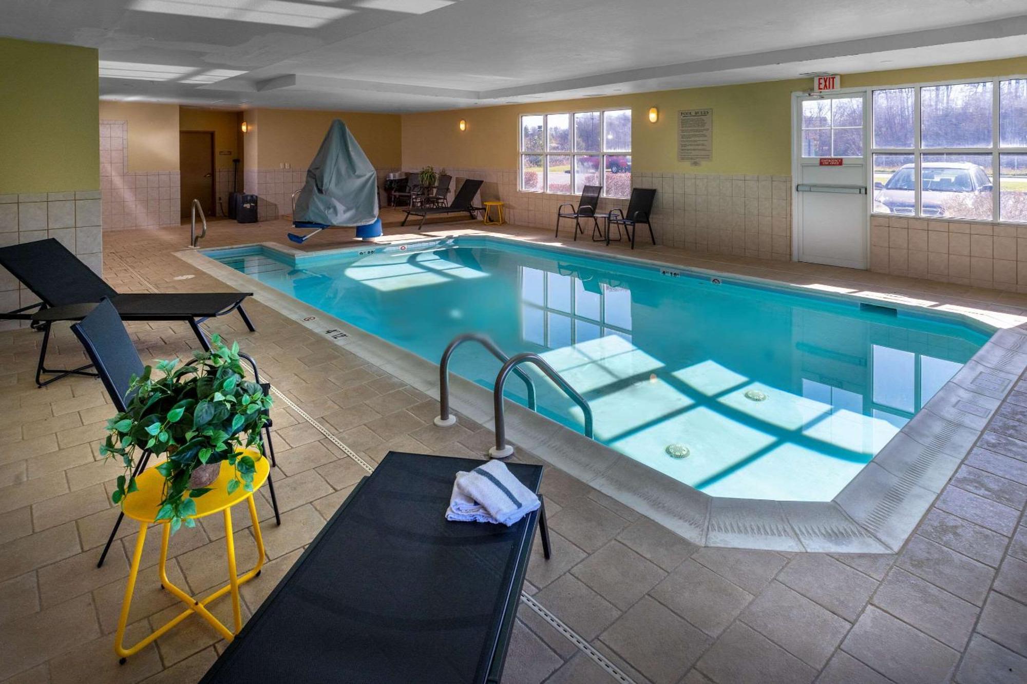 Country Inn & Suites By Radisson, Princeton, Wv Luaran gambar